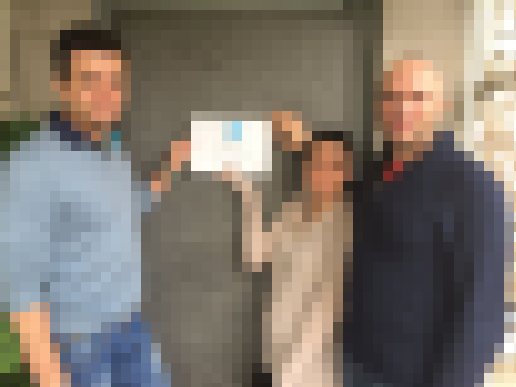 10382585_914550355226614_1873986201856078334_o